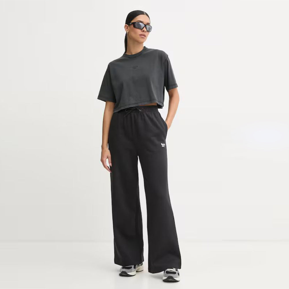 Wardrobe Essentials Tee - Women