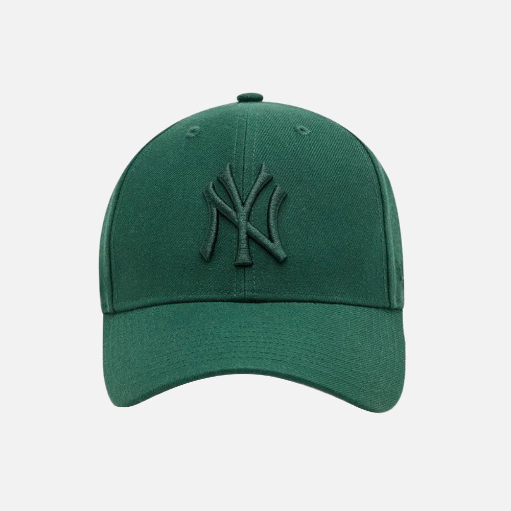 MLB New York Yankees MVP Snapback Cap - Men