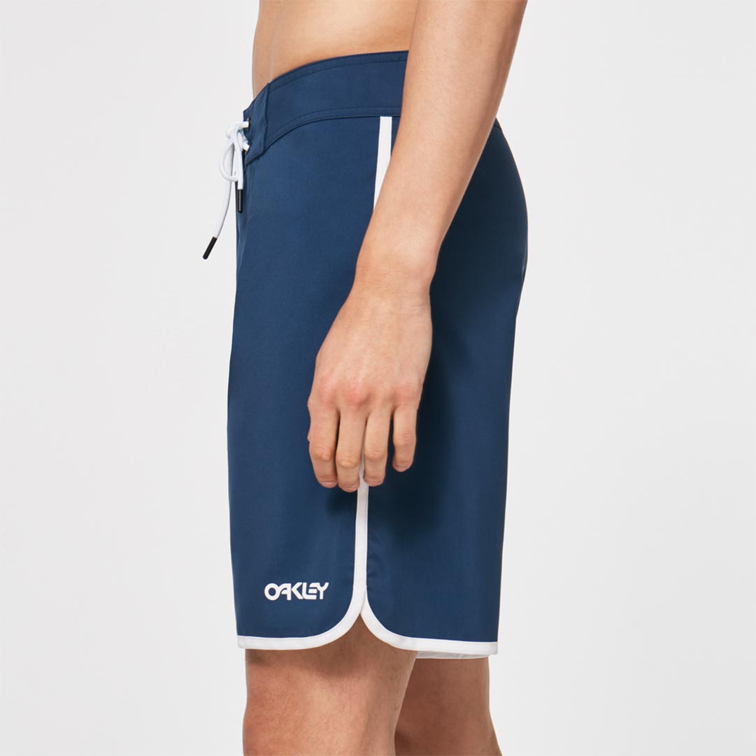 FOA401811__6A1_ombk1