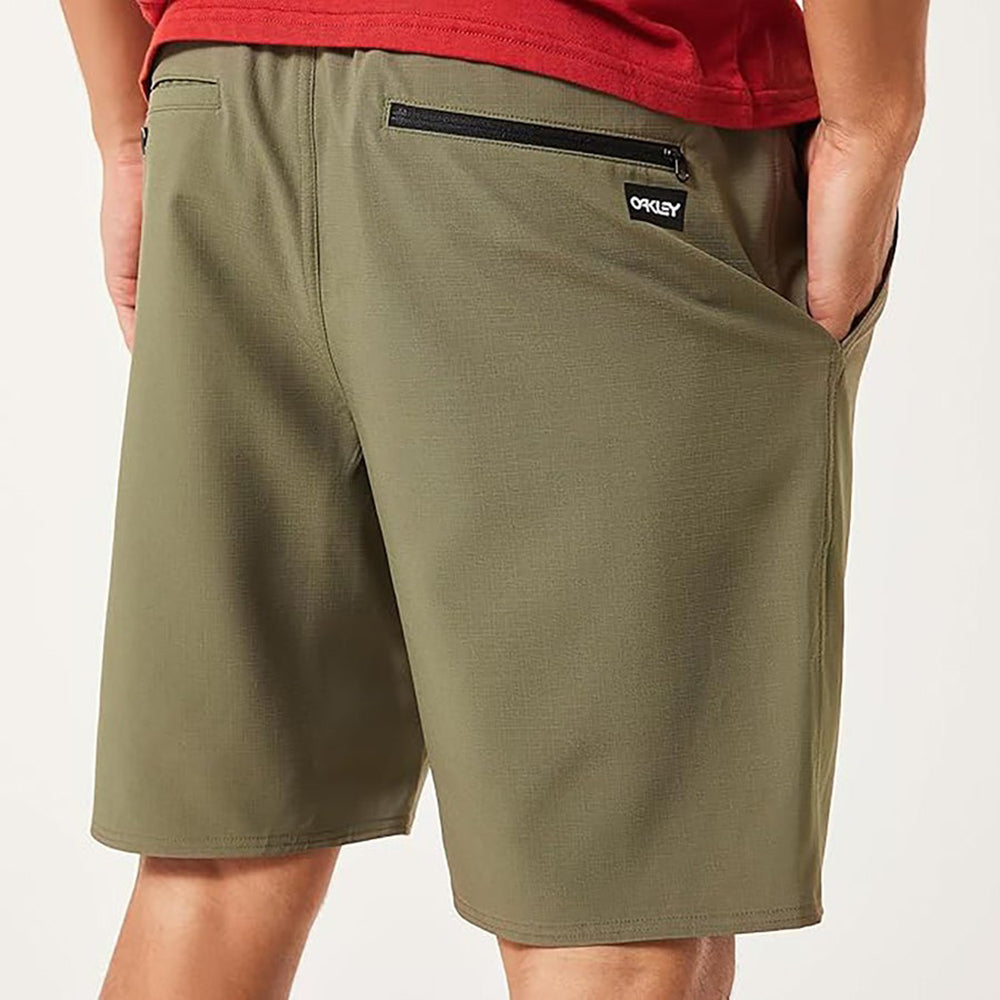 Transport Hybrid Packable Board Short - Men