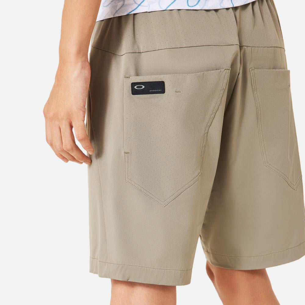 Skull OCS Staple Shorts - Men