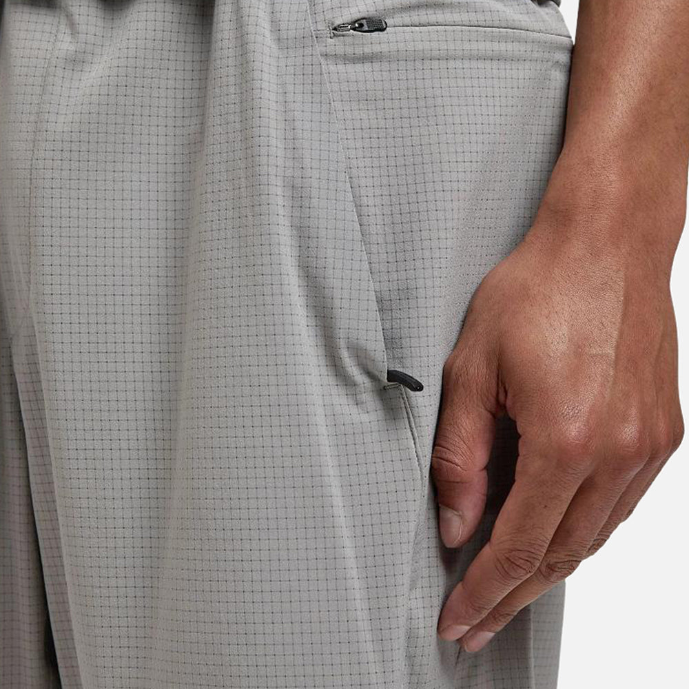 Latitude Veil Short - Men