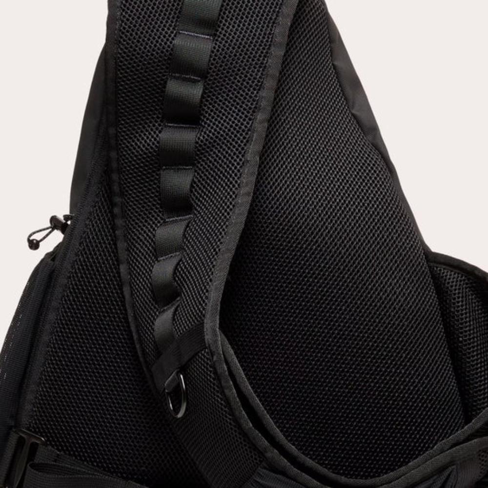 Latitude Sling Pack - Men
