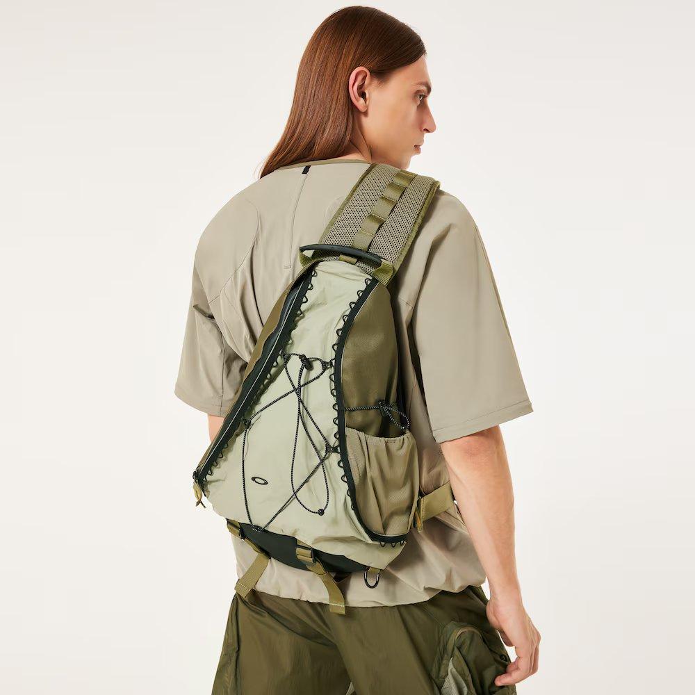 Latitude Sling Pack - Men
