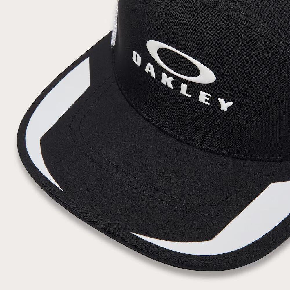 Podium Trucker Hat - Men