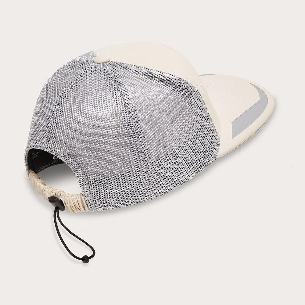 Podium Trucker Hat - Men