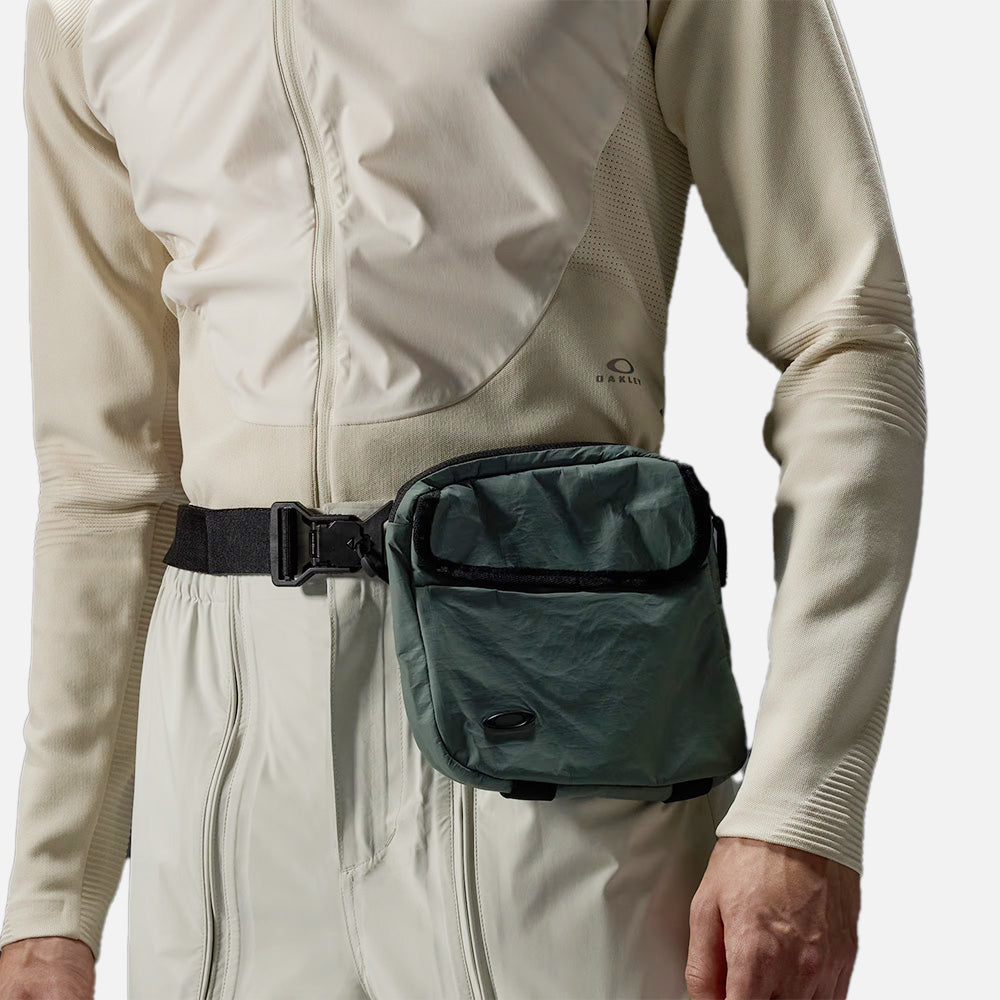 Latitude Flex Belt Bag - Men