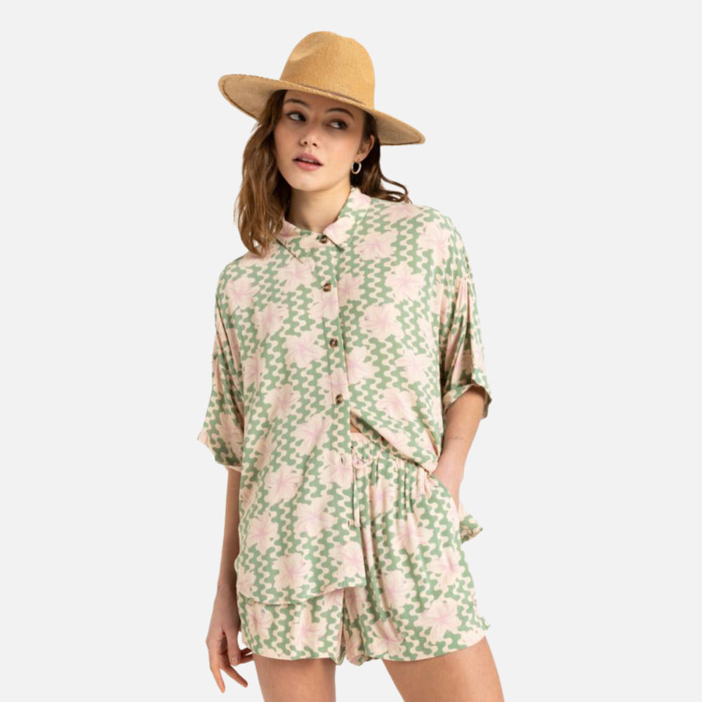Beach Nostalgia Short Sleeves Shirt - Women