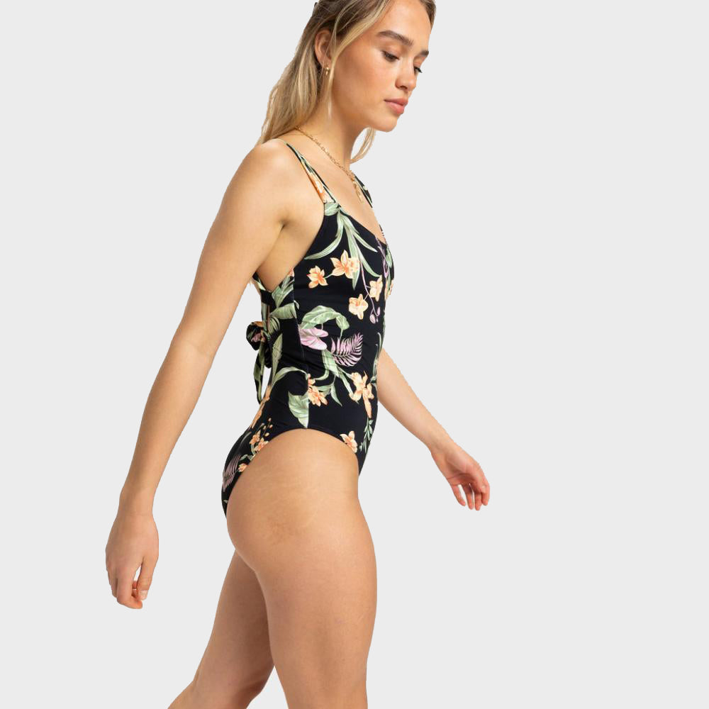 Printed Beach Classics One Piece Swimsuit - Women