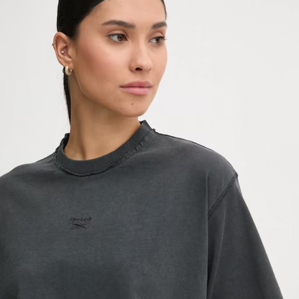 Wardrobe Essentials T-Shirt - Women