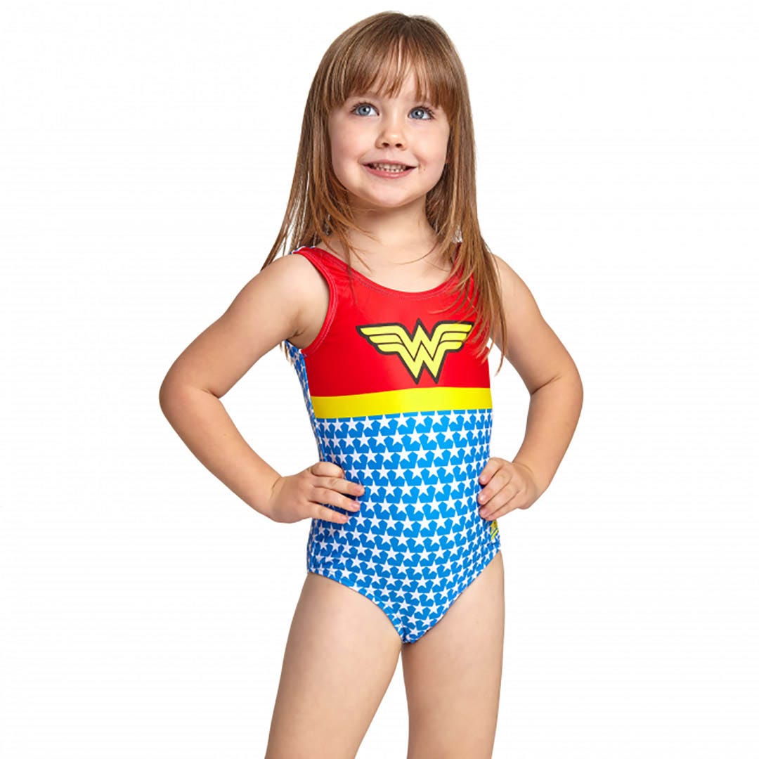 5190190_wonder-woman-scoopback_1_af.jpg