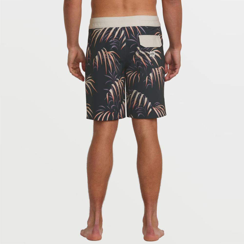 Sundays Pro Performance 19" Boardshorts - Men
