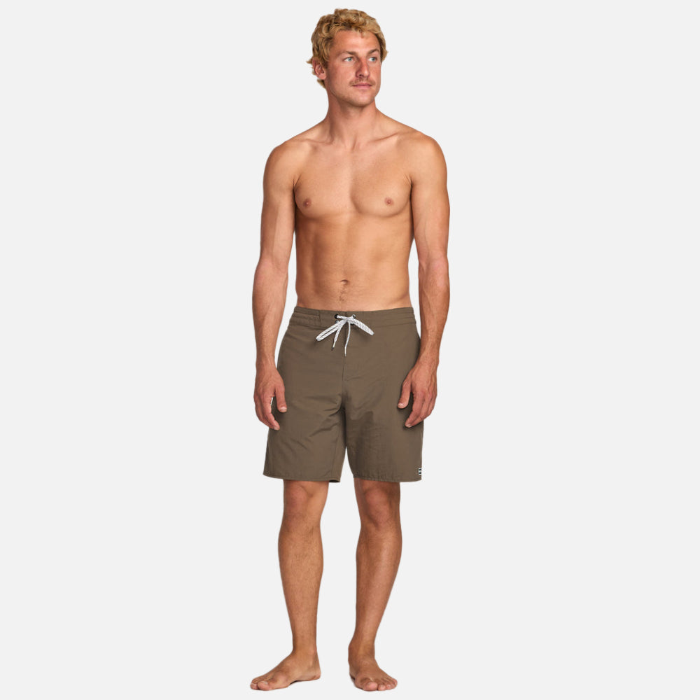 Wategos Lo Tide 19" Boardshorts - Men