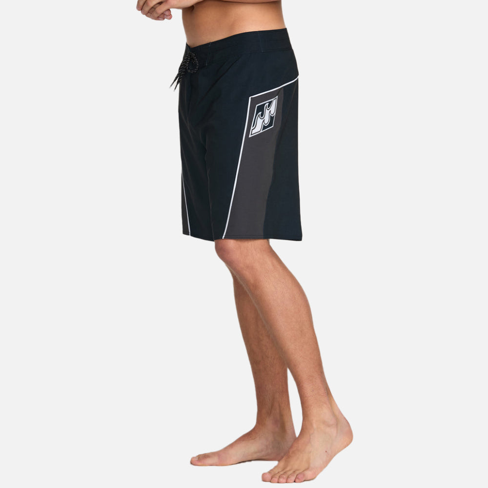 Straddie Pro Performance 20" Boardshorts - Men
