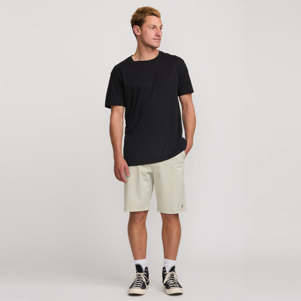Crossfire Submersible 21" Hybrid Shorts - Men