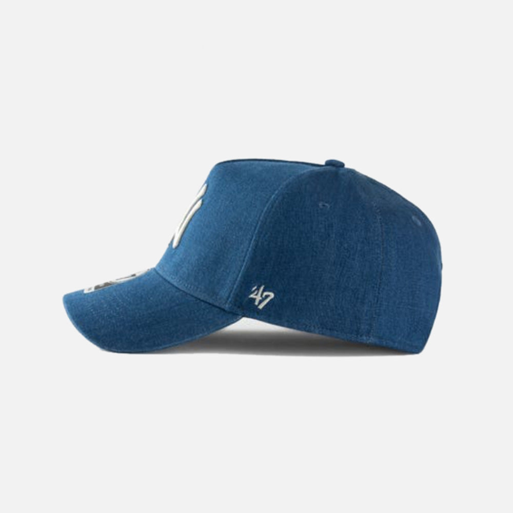 MLB New York Yankees Denim '47 MVP DT Snapback Cap - Men