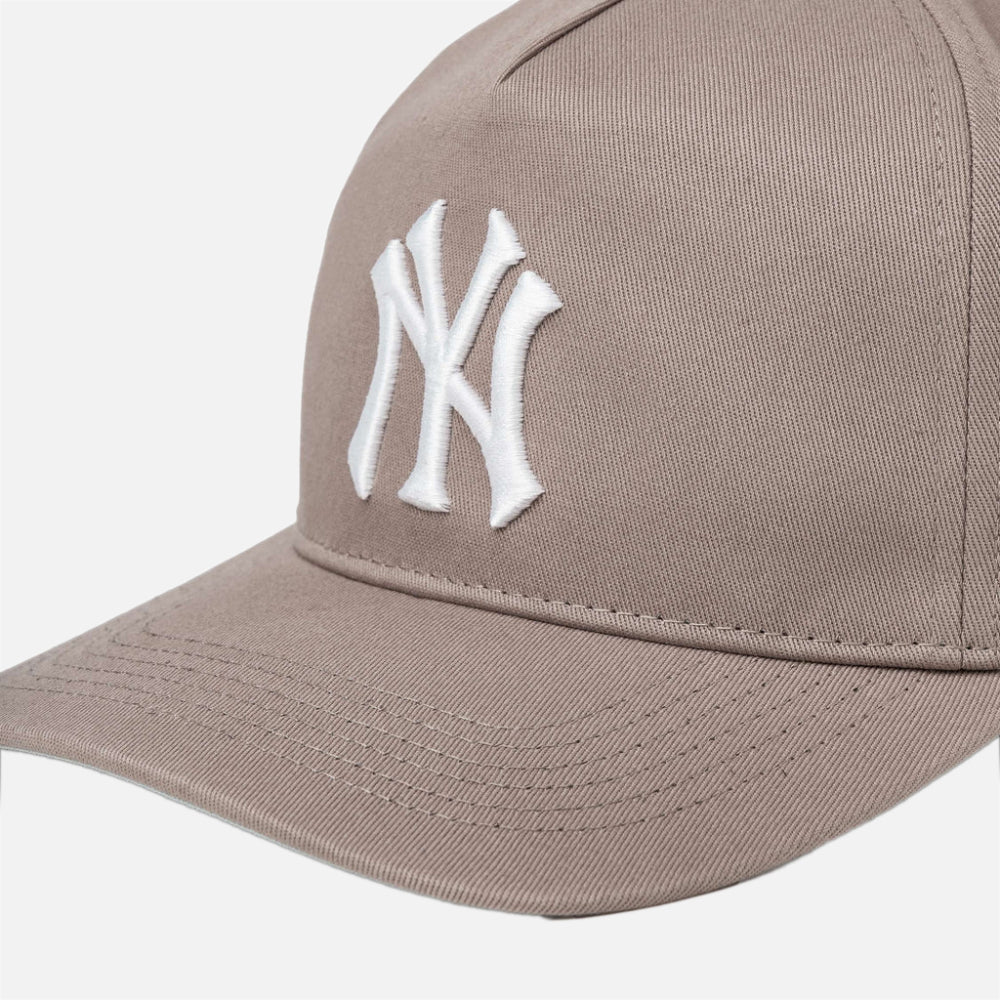 MLB New York Yankees Hitch Cap - Men