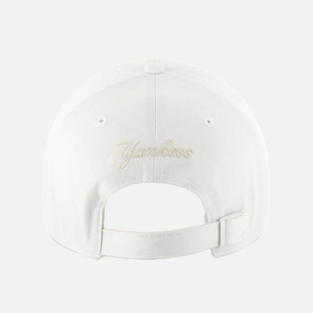 MLB New York Yankees Foundation Script 47 Clean Up Cap - Men