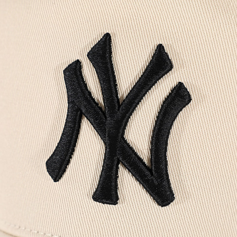 MLB New York Yankees Mesh Hitch Cap - Men