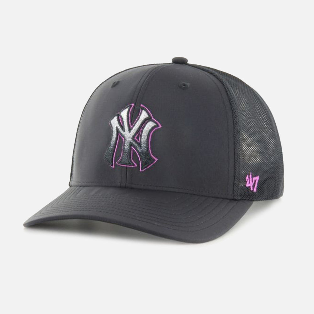 MLB New York Yankees Volcanic Trucker Cap - Men