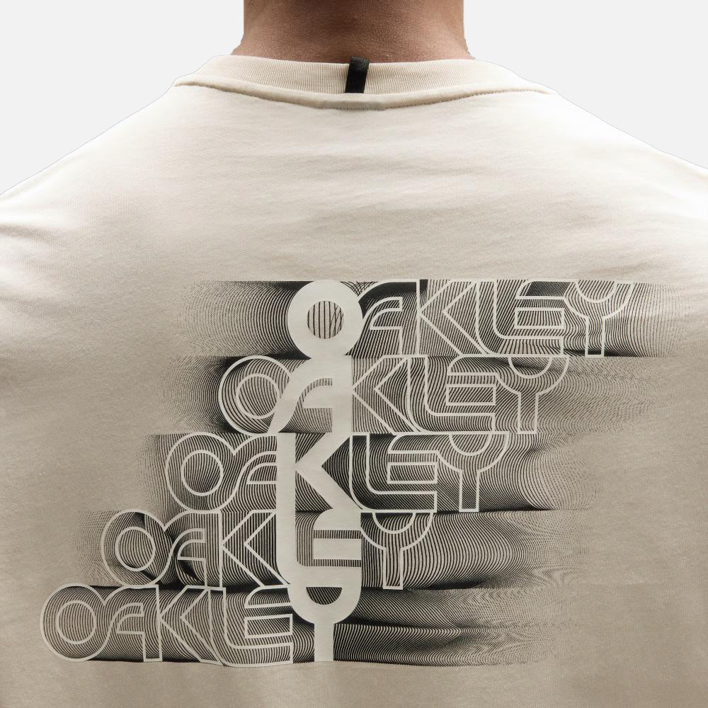 Stacked Flow Tee - Men