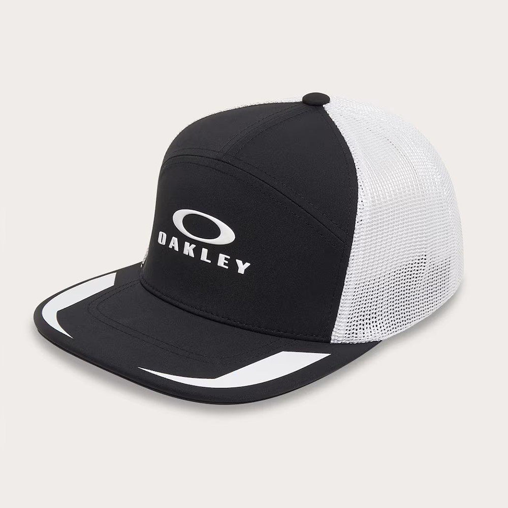Podium Trucker Hat - Men
