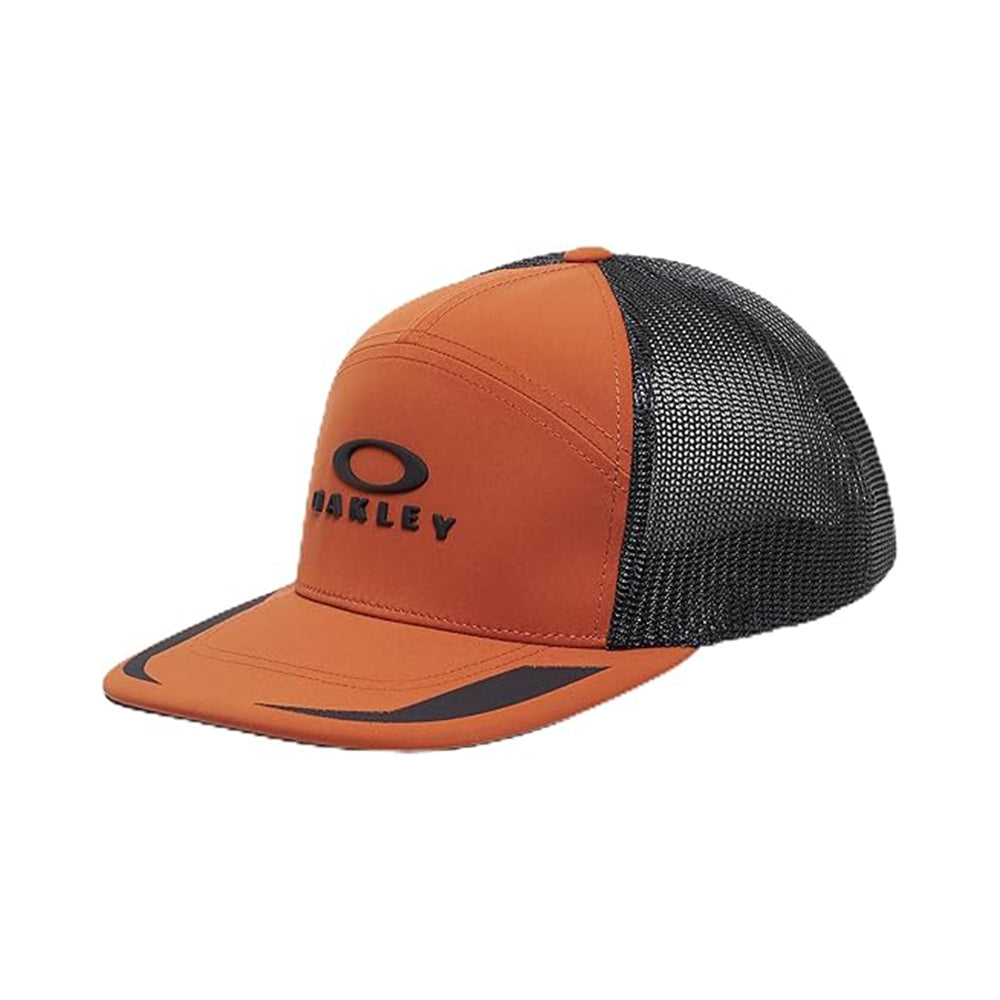 Podium Trucker Hat - Men