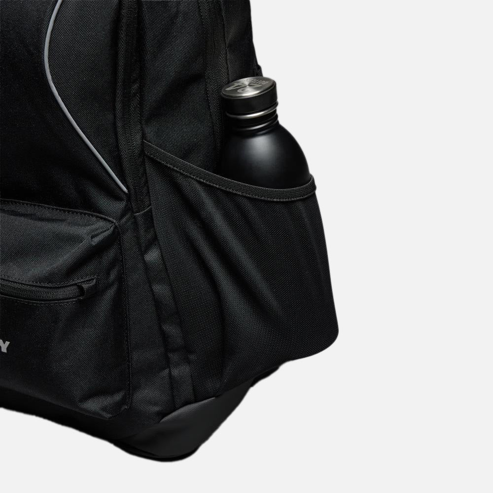 Spark Traverse Backpack - Men