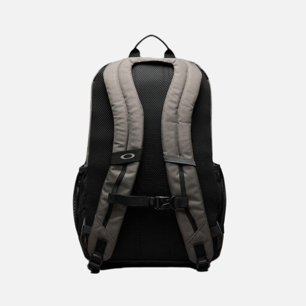 Spark Traverse Backpack - Men