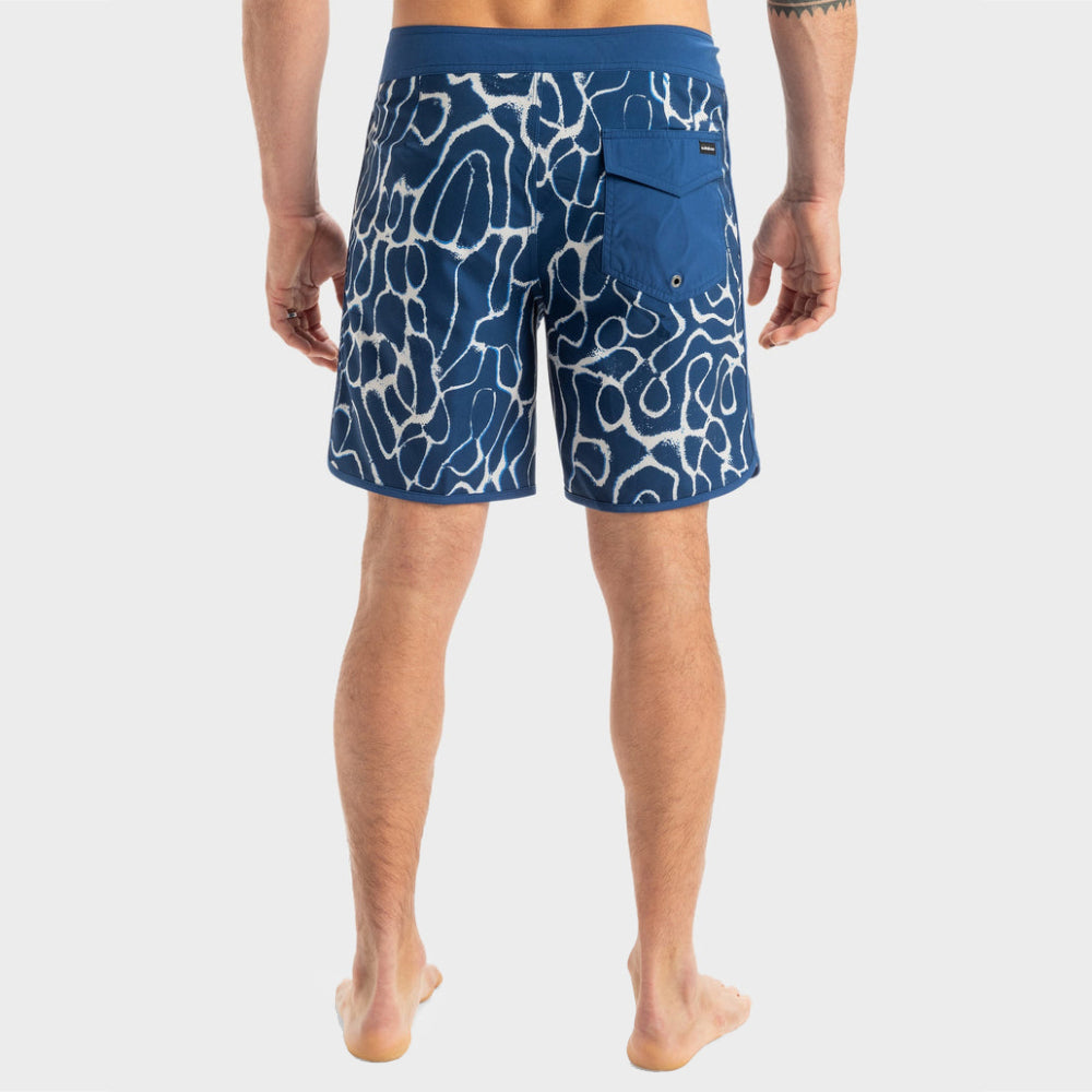 Surfsilk Scallop 18" Boardshorts - Men
