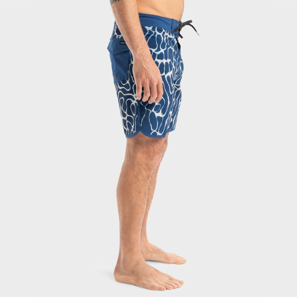 Surfsilk Scallop 18" Boardshorts - Men