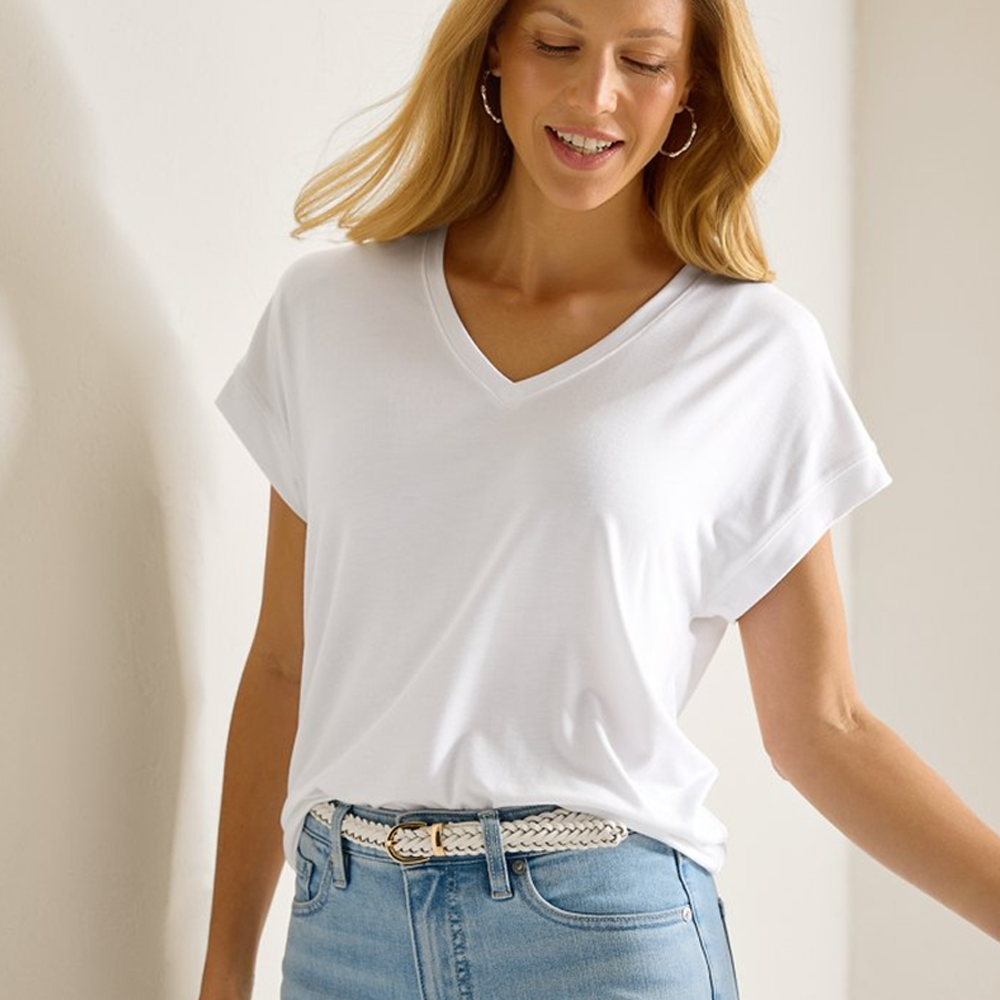 Kauai V-Neck T-Shirt - Women