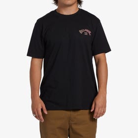 Arch Fill Short Sleeve T-Shirt - Men