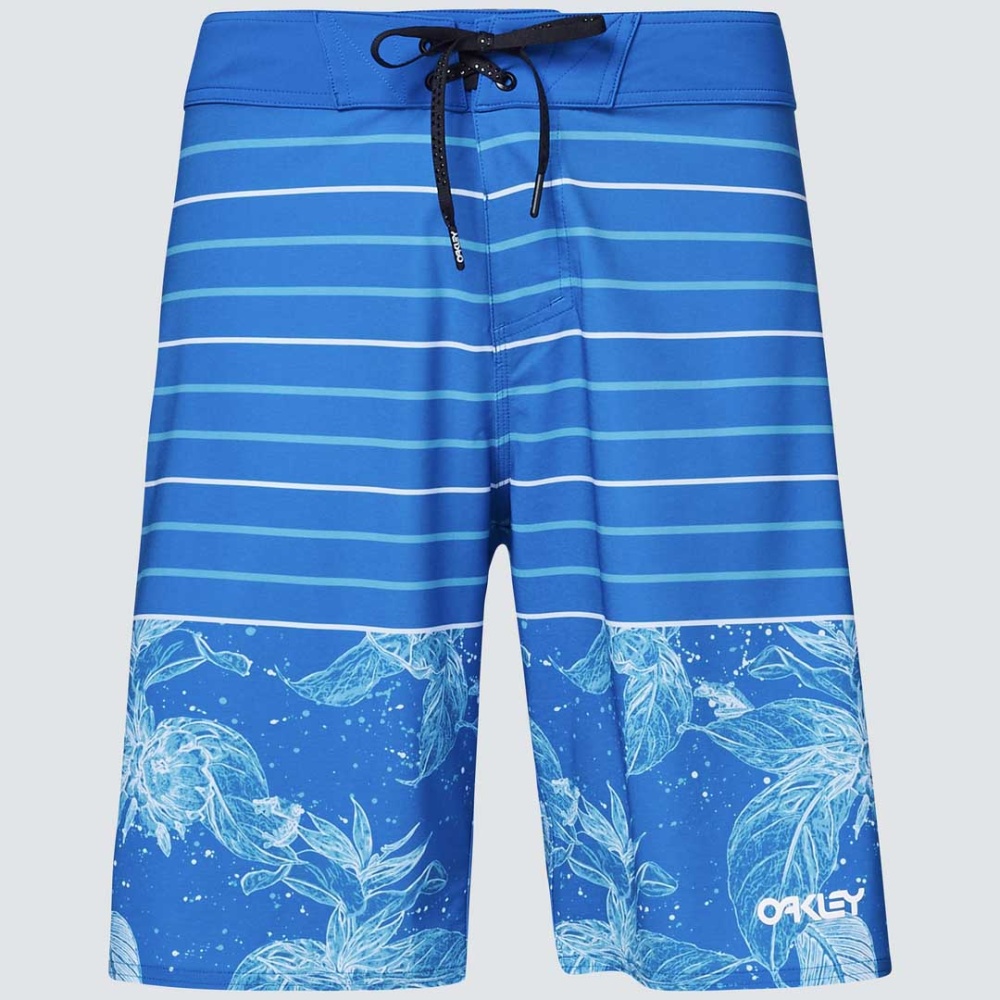 Oakley Retro Split 21 Boardshort in Light Blue Flower/Stripe