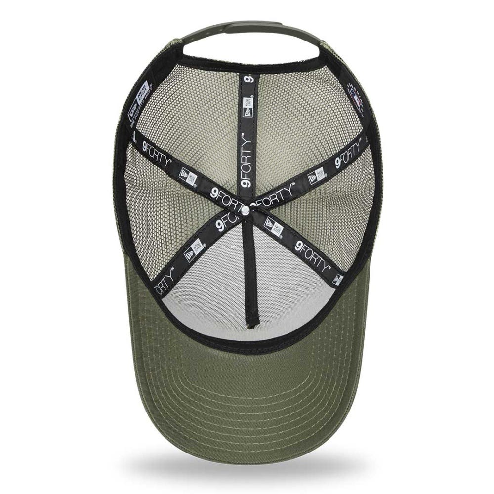 New Era New York Yankees Tonal Mesh Khaki 9FORTY A-Frame Trucker Cap