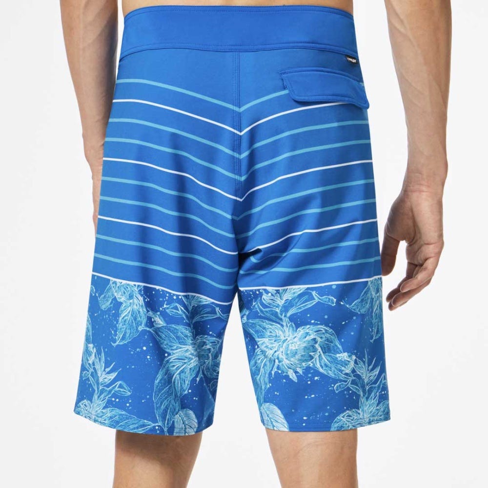 Oakley Retro Split 21 Boardshort in Light Blue Flower/Stripe