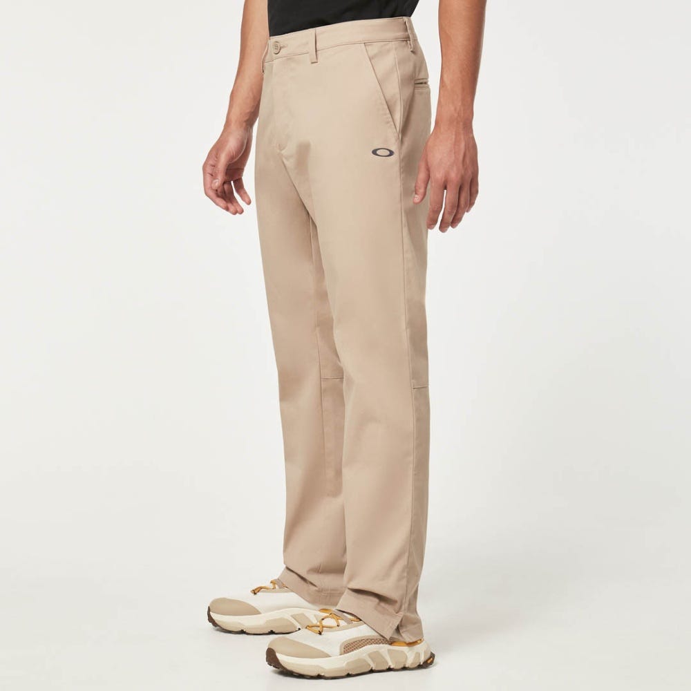 Oakley Chino Icon Golf Pant in Rye