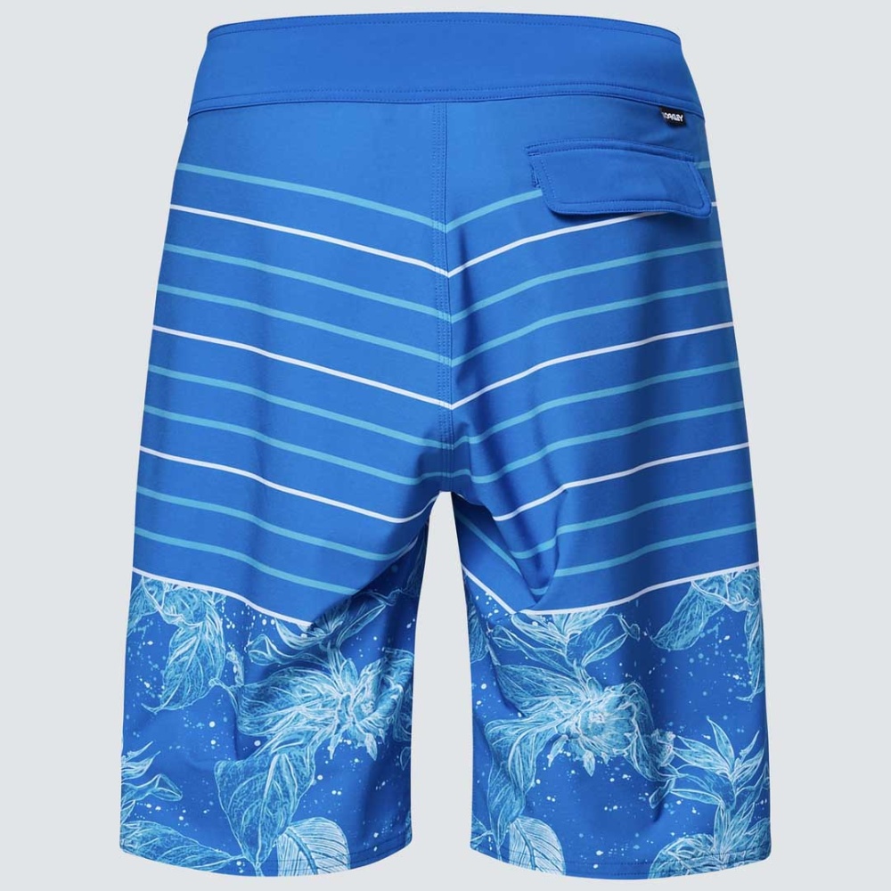 Oakley Retro Split 21 Boardshort in Light Blue Flower/Stripe