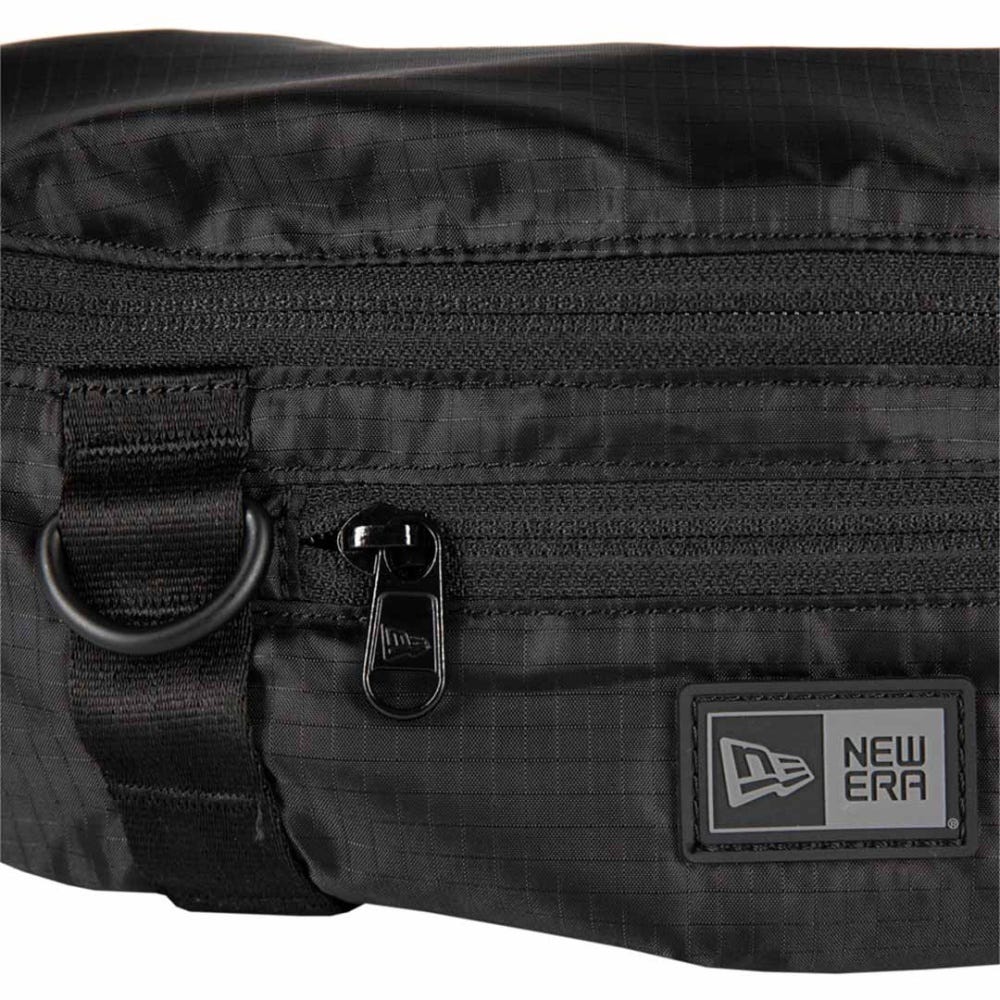 New Era Light Waist Belt Bag in Black