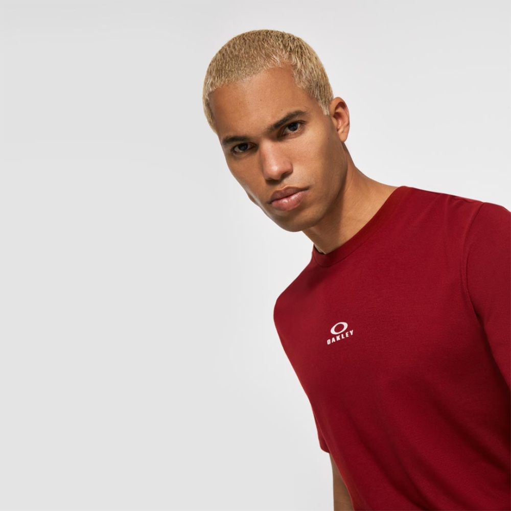 Oakley Bark New T-Shirt in Iron Red