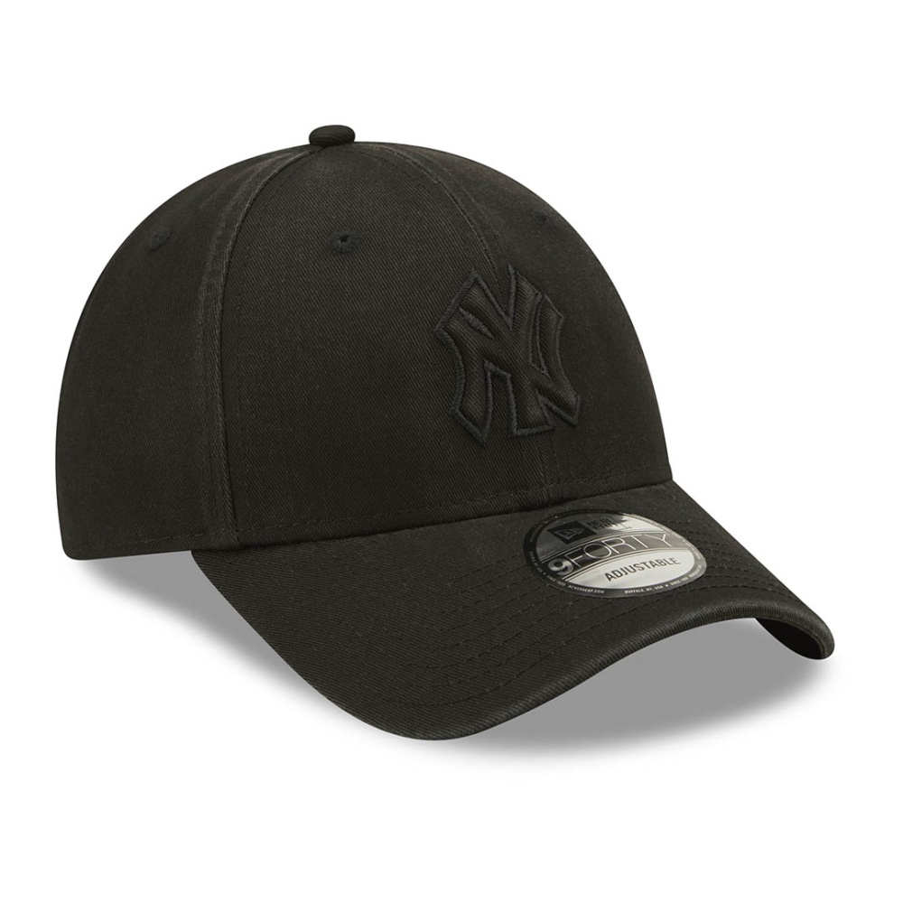 New Era New York Yankees Raised Logo Black 9FORTY Cap