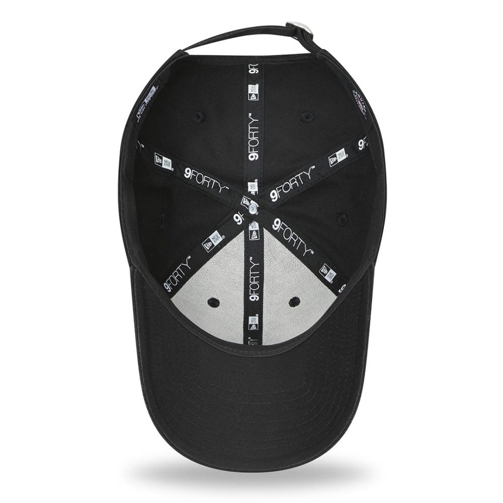 New Era New York Yankees Raised Logo Black 9FORTY Cap