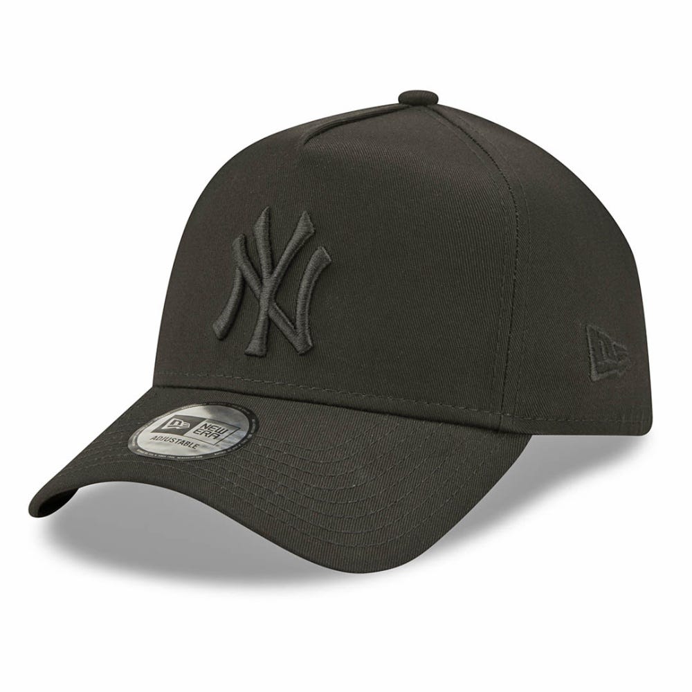 New Era New York Yankees Colour Essential Black E-Frame Trucker Cap