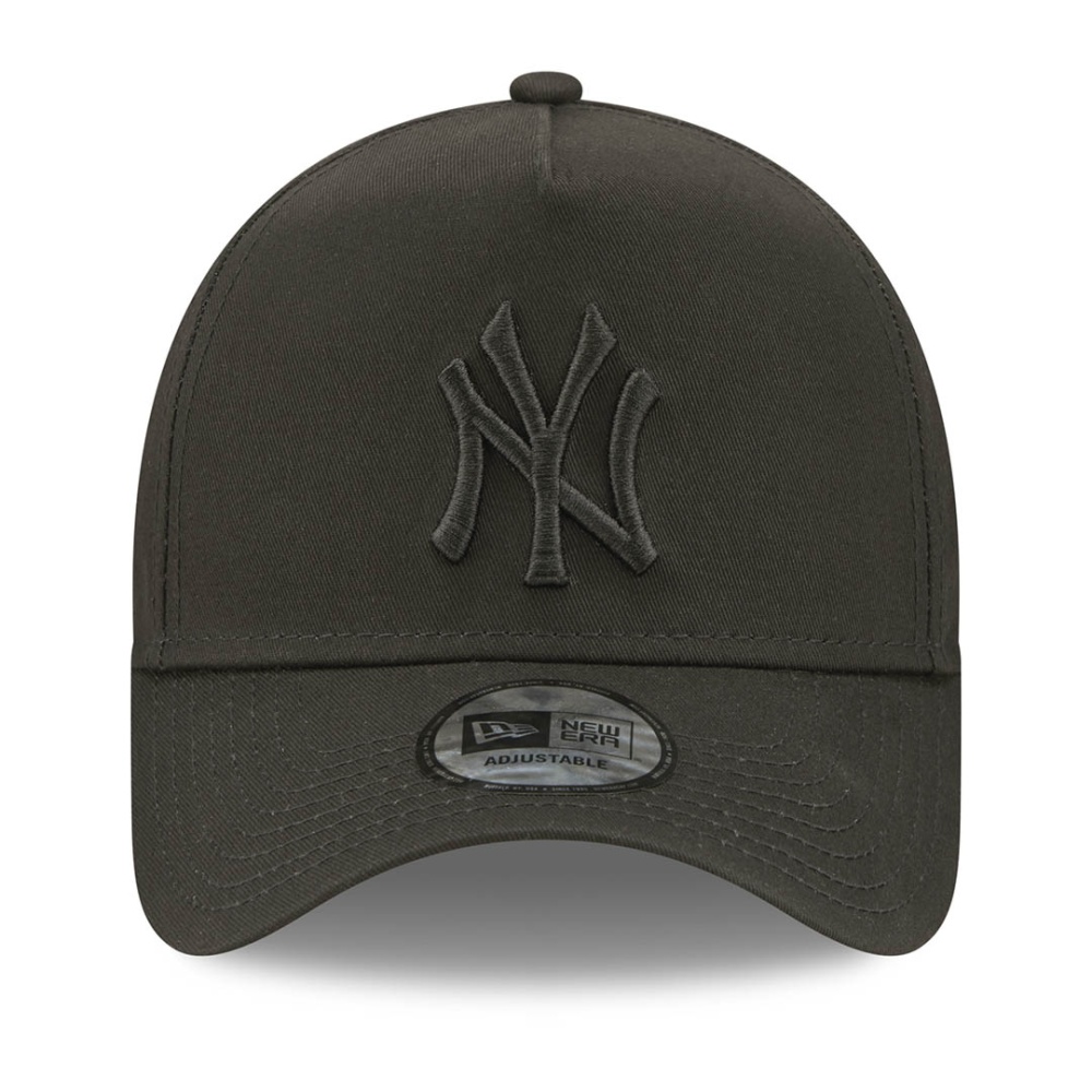 New Era New York Yankees Colour Essential Black E-Frame Trucker Cap