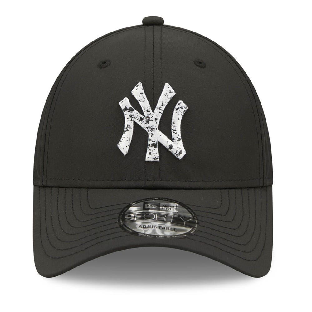 New Era New York Yankees Black 9FORTY Cap