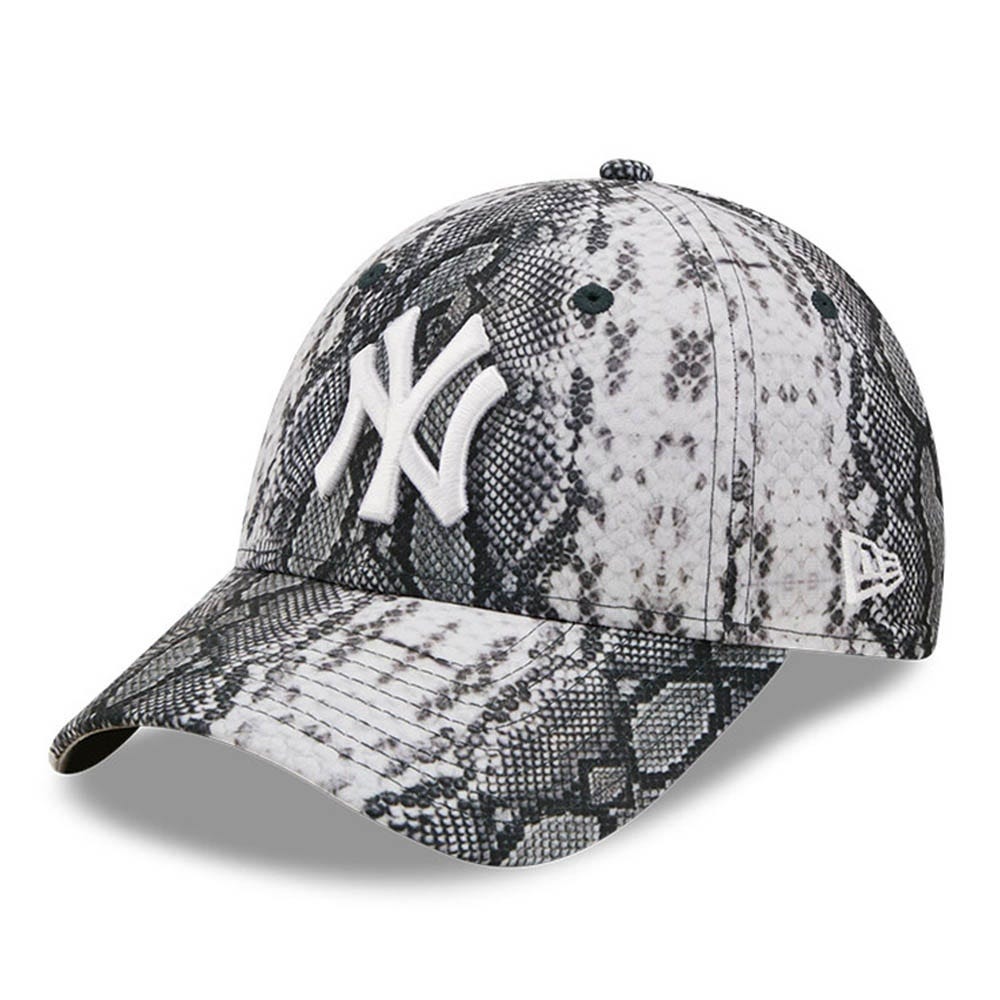 New Era New York Yankees Snakeskin Print Womens 9FORTY Adjustable Cap