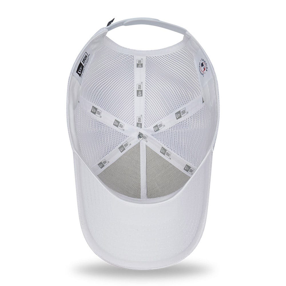 New Era New York Yankees Logo White A-Frame Trucker Cap