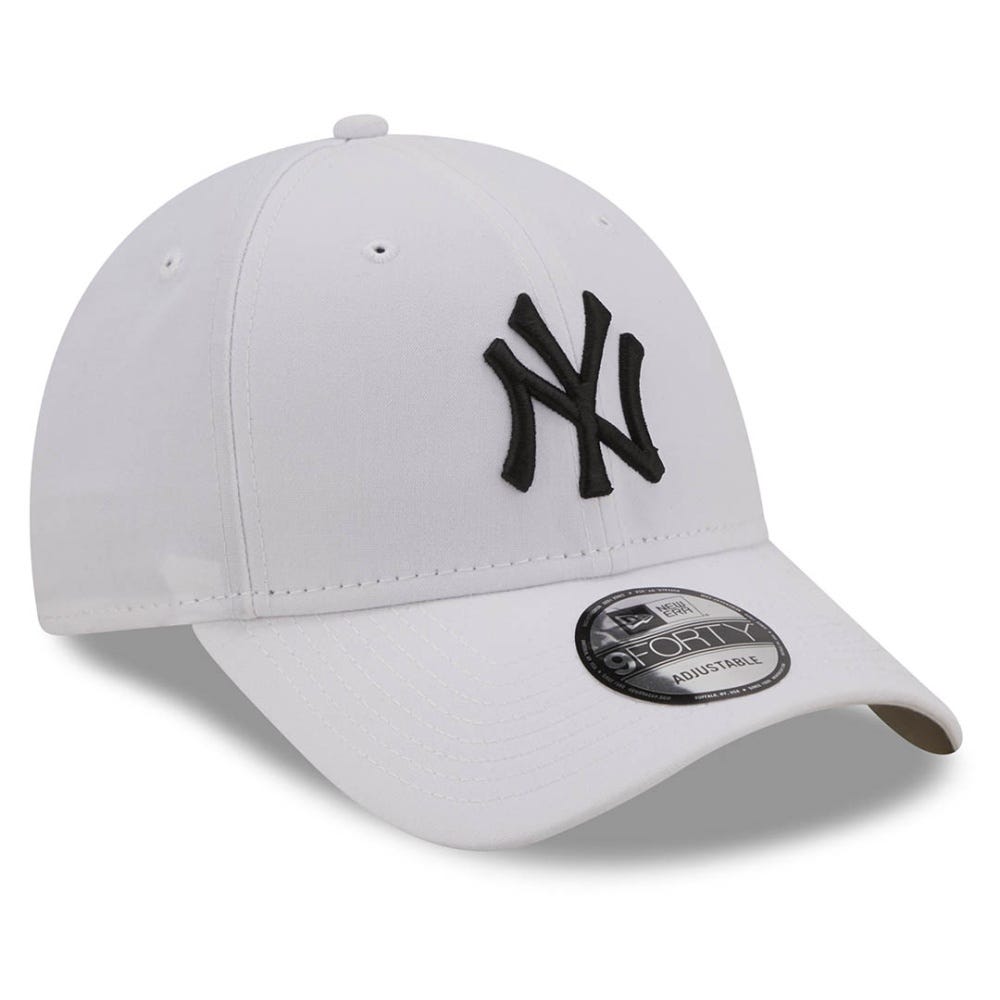 New Era New York Yankees Monochrome White 9FORTY Adjustable Cap