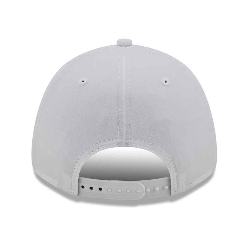 New Era New York Yankees Monochrome White 9FORTY Adjustable Cap