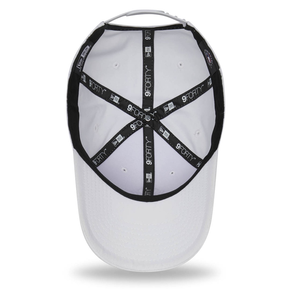New Era New York Yankees Monochrome White 9FORTY Adjustable Cap